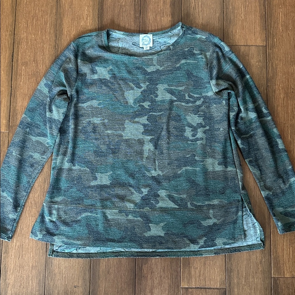 Blue Rain Camo Long Sleeve Tee Size M